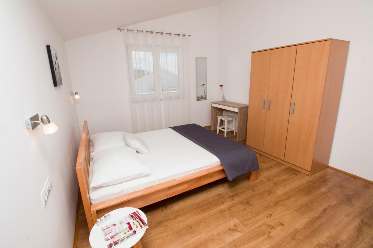 Apartments Liber Lokva Rogoznica Extérieur photo