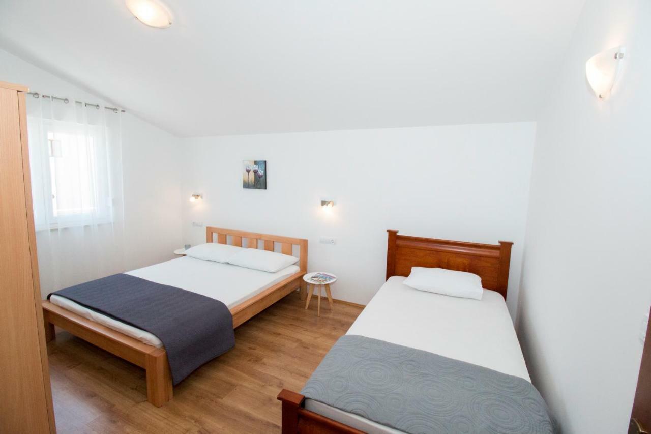 Apartments Liber Lokva Rogoznica Extérieur photo